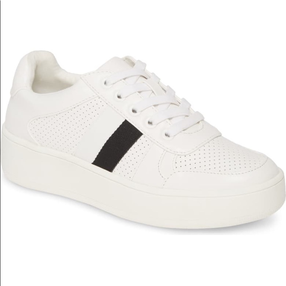 Steve Madden sneakers